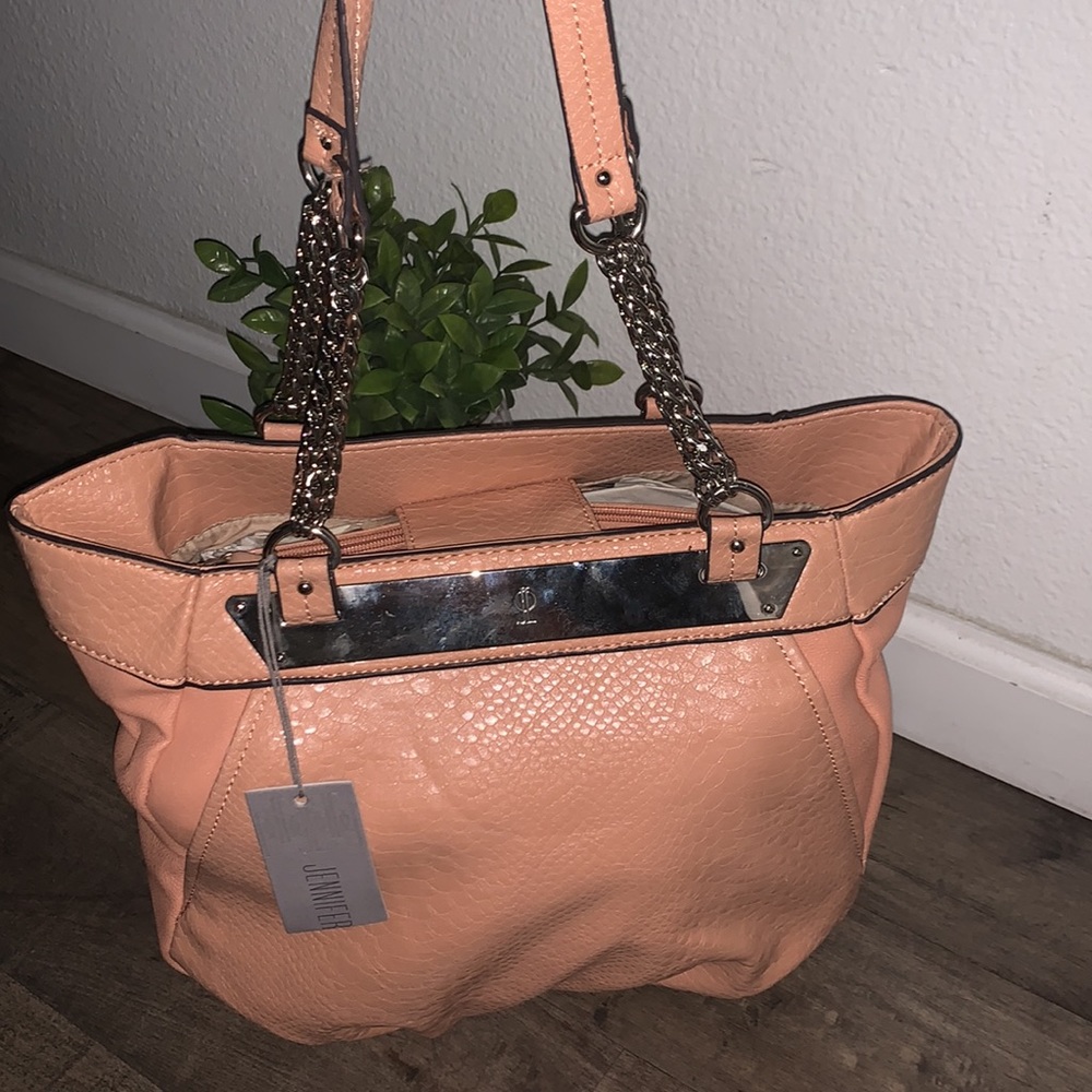 NWT JENNIFER LOPEZ BLUSH PINK HANDBAG